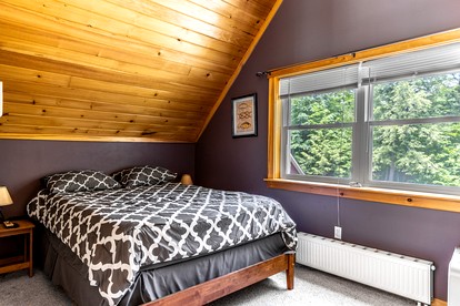 Stunning Cabin Surrounded by Trees and Fire Pit Provided in Bowerbank, Maine - Bowerbank, Maine - glamping.directory