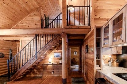 Cozy Mountain Cabin with Jacuzzi Near Ennis Lake in McAllister, Montana - McAllister, Montana - glamping.directory