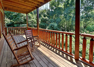Luxury Log Cabin Rental with Private Hot Tub in Smoky Mountains of Sevierville, Tennessee - Sevierville, Tennessee - glamping.directory
