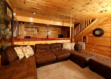 Luxury Log Cabin Rental with Private Hot Tub in Smoky Mountains of Sevierville, Tennessee - Sevierville, Tennessee - glamping.directory