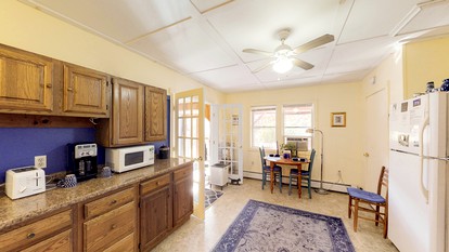 Charming Country Pet-Friendly Getaway Cottage in the Berkshires, Massachusetts - Charlemont, Massachusetts - glamping.directory