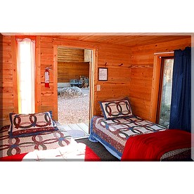 Romantic Cabin Rental for Couples in Secluded Woodlands near Butte, Montana - Hall, Montana - glamping.directory