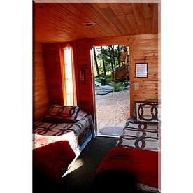 Romantic Cabin Rental for Couples in Secluded Woodlands near Butte, Montana - Hall, Montana - glamping.directory