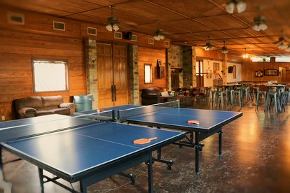 Rustic Elegance in Cibolo: Safari Tent Glamping near San Antonio, Texas - Cibolo, Texas - glamping.directory
