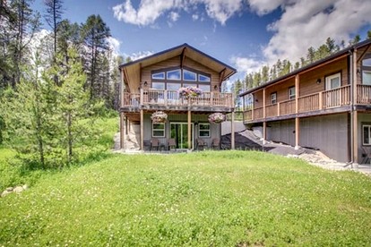 Sunny Mountain Cabin for a Group Getaway in West Glacier, Montana - glamping.directory