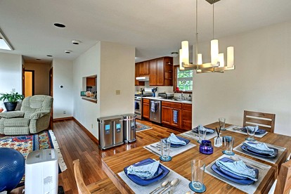 Spacious Mountain-View Retreat with Hot Tub Near Trails and Downtown in Juneau, Alaska - Juneau, Alaska - glamping.directory