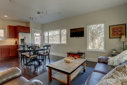 Amazing Cozy Cottage in Cottage Hood River, Oregon - Hood River , Oregon - glamping.directory