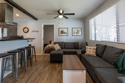 Family Glamping Destination in Arizona - With Outdoor Games Amenities, Fire-Pit and Hiking Trails - Lakeside, Arizona - glamping.directory