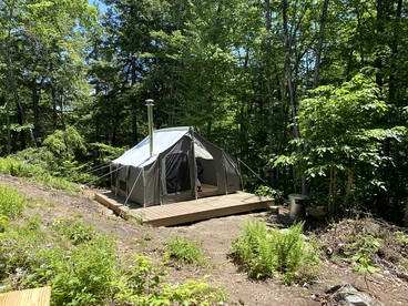 Reconnect with Nature at this Glamping Tent in East Wakefield, New Hampshire - Vacation Home - Wakefield, New Hampshire - glamping.directory