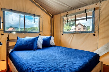 Glorious Tented Cabin with Fire Pit and Gorgeous Sky Views in Sevierville, Tennessee - Sevierville, Tennessee - glamping.directory