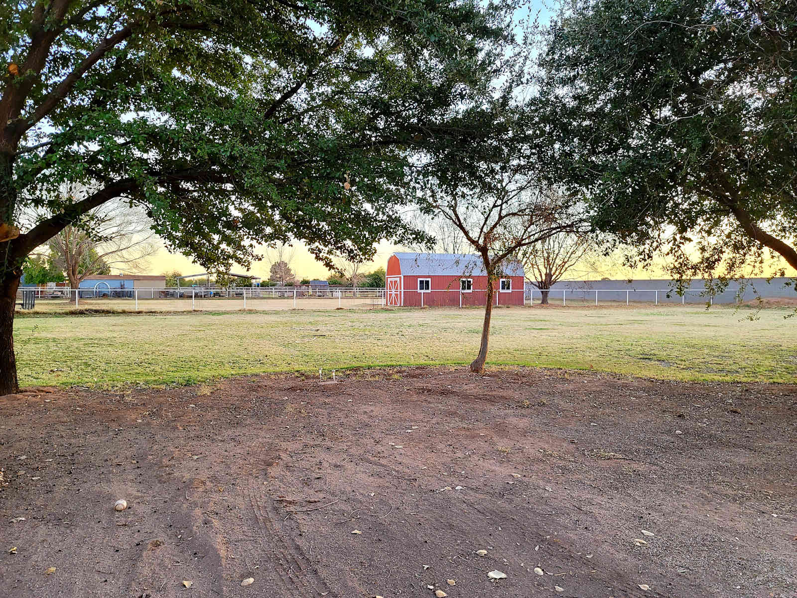 Suburban Pasture - Gilbert, Arizona - glamping.directory