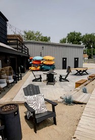 Tiny Luxurious Houseboat Perfect for Couples on Lake Erie, Ohio - Sandusky, Ohio - glamping.directory