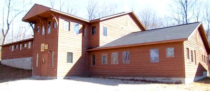Unique Accommodations in Multiplex Structure near Twin Lakes in Minnesota - glamping.directory
