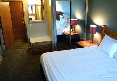 Lovely Suite Rental for Couples near Gunnison National Forest, Colorado - Cimarron, Colorado - glamping.directory