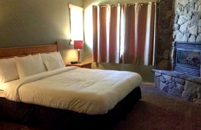 Lovely Suite Rental for Couples near Gunnison National Forest, Colorado - Cimarron, Colorado - glamping.directory