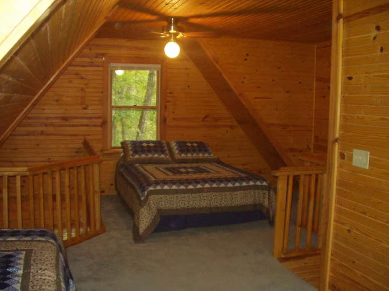 Rockin' Z Ranch - Alpena, Arkansas - glamping.directory