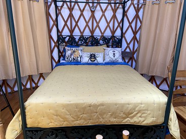 Beautiful Upstate New York Luxury Camping Yurt on a Farm - Granville, New York - glamping.directory