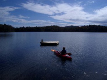 Waterfront Cabin Rental for a Boating Getaway on Loon Lake in New York - Loon Lake, New York - glamping.directory