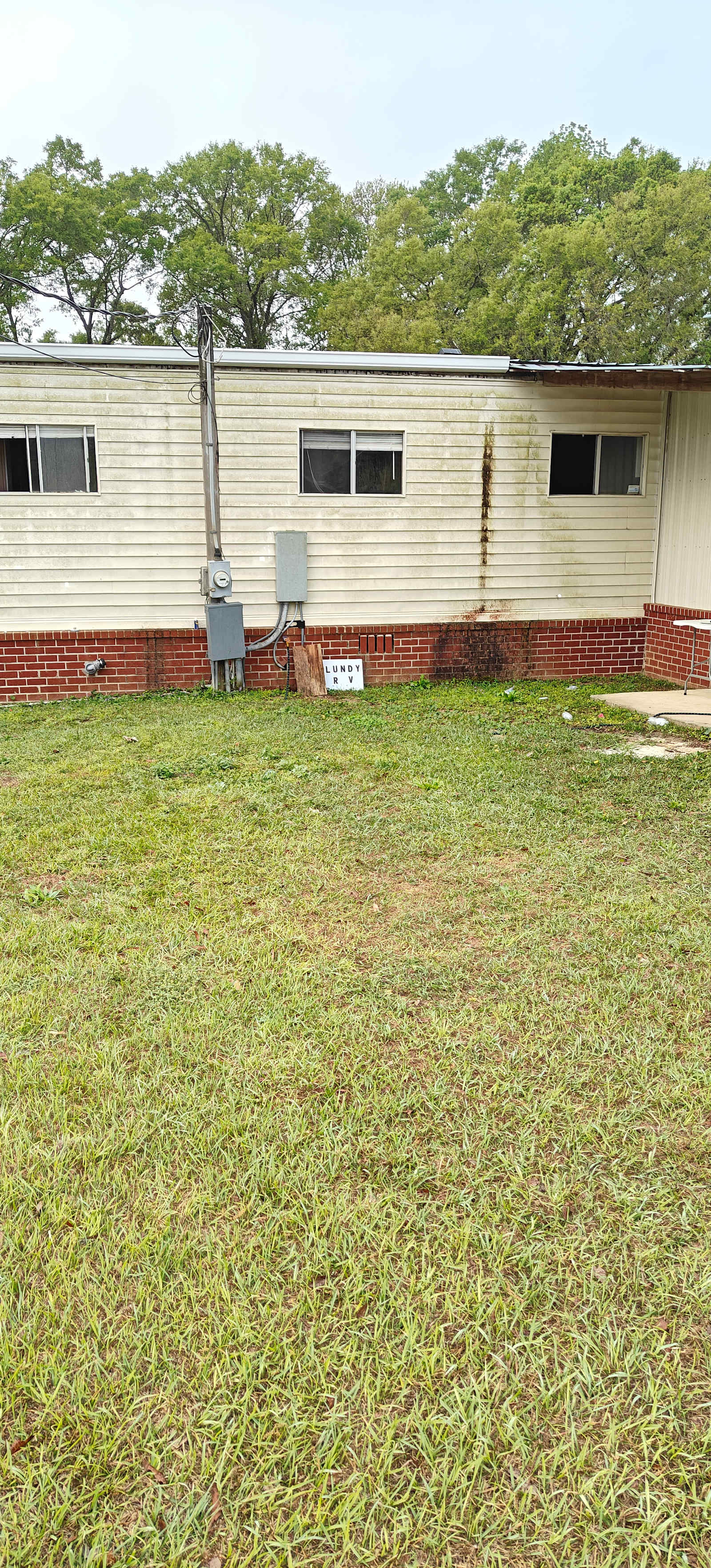 Lundy RV Park - Theodore, Alabama - glamping.directory