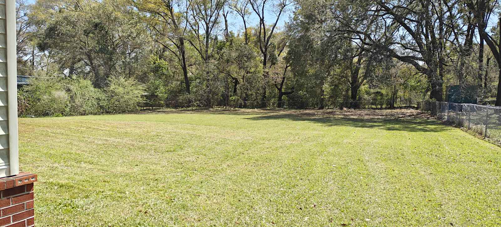 Lundy RV Park - Theodore, Alabama - glamping.directory