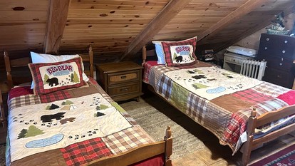 Peaceful Creekside Cabin with Fire Pit & Scenic Deck in Cascade, Idaho - Cascade, Idaho - glamping.directory