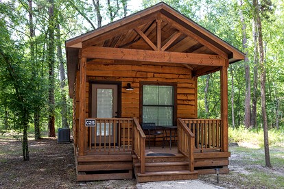 Quaint Cabin Ideal for a Secluded Getaway in Livingston, Texas - glamping.directory