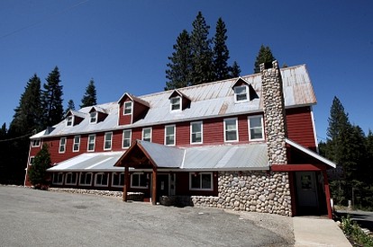 Mountain Cabin Rental For 52 with a Luxury Hot Tub La Porte, Northern California - glamping.directory