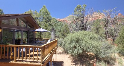 Gorgeous Cabin Rental with Breathtaking Views of Jordan Park in Sedona, Arizona - Sedona, Arizona - glamping.directory
