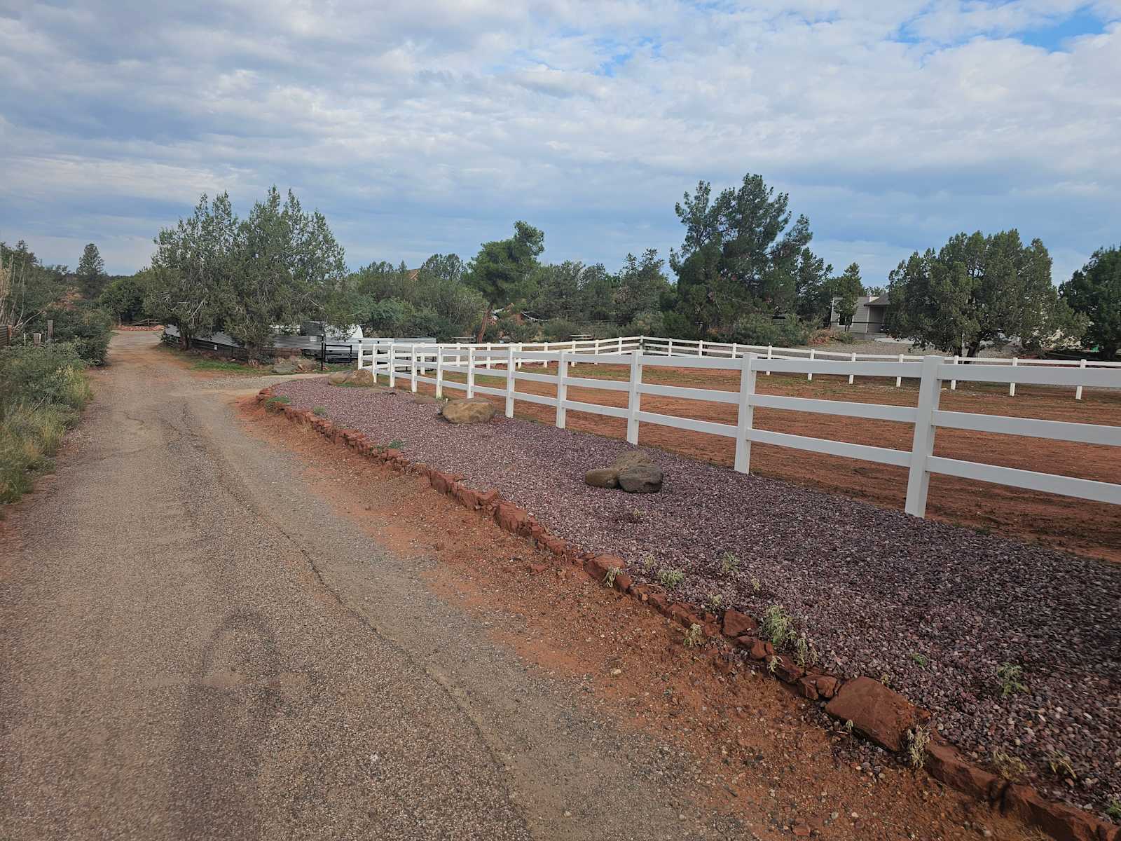 Red Rock Camp Horses Welcome - Sedona, Arizona - glamping.directory