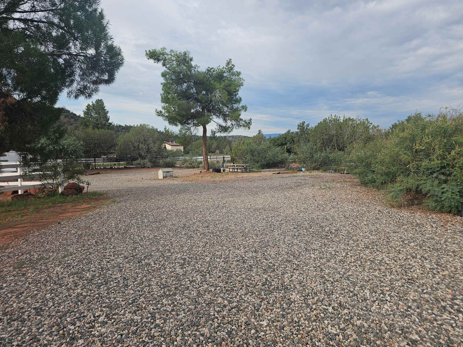 Red Rock Camp Horses Welcome - glamping.directory