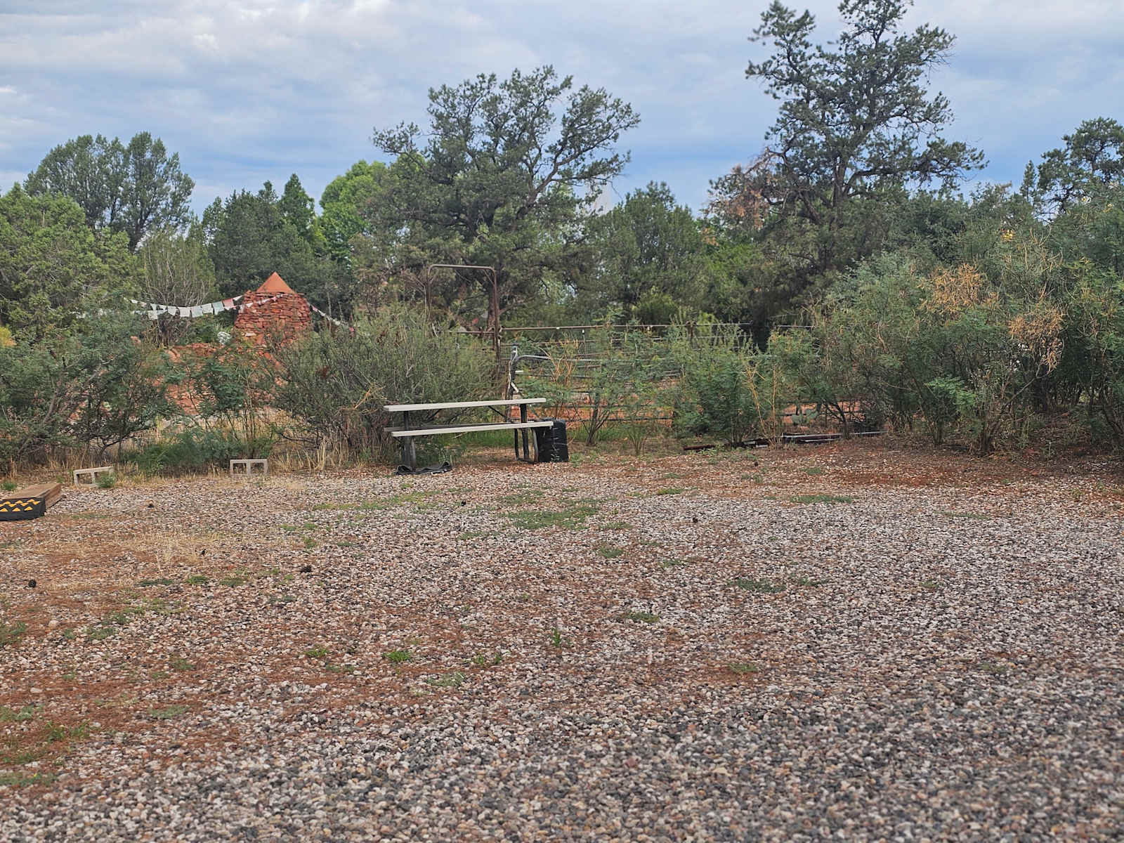 Red Rock Camp Horses Welcome - Sedona, Arizona - glamping.directory