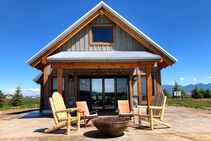Beautifully Renovated Barn Ideal for Glamping at Flathead Lake, Montana - glamping.directory