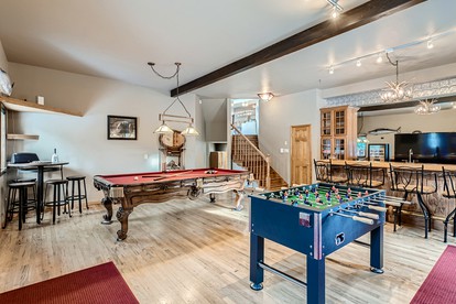 Majestic Mountain Ski Cottage with Panoramic Views of the Breckenridge Ski Area and the Epic Rocky Mountains, Colorado - Breckenridge, Colorado - glamping.directory