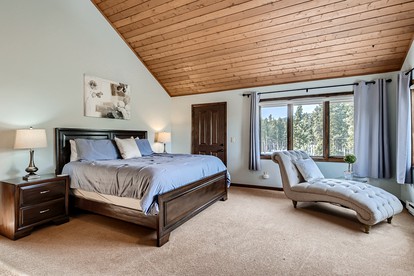 Majestic Mountain Ski Cottage with Panoramic Views of the Breckenridge Ski Area and the Epic Rocky Mountains, Colorado - Breckenridge, Colorado - glamping.directory