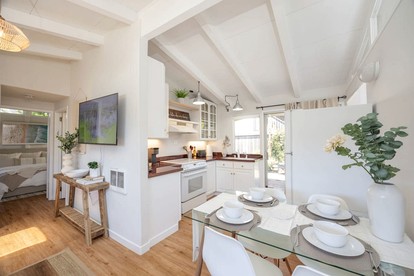 Private Cottage Along the Northern California Coast in El Granada, Perfect for an Oceanfront Escape - El Granada, California - glamping.directory