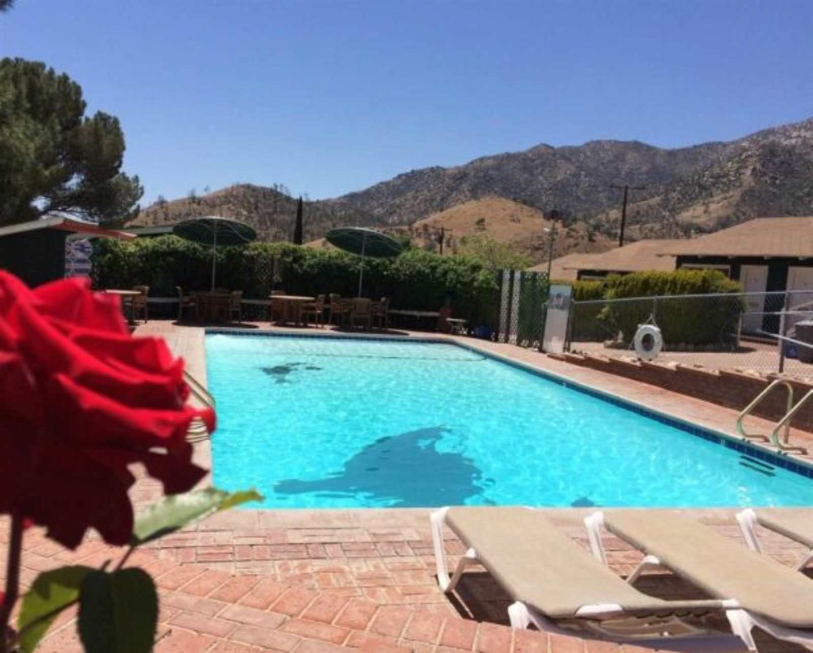 The Kern Lodge - Kernville, California - glamping.directory