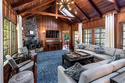 Fantastic Cottage inspired in The Lord of the Rings in Monte Rio, California - Monte Rio, California - glamping.directory