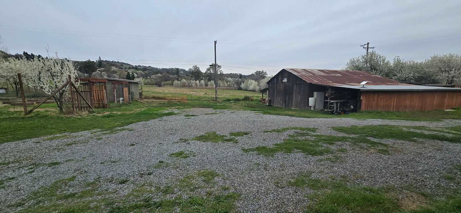 The Cotten Farm - Auburn, California - glamping.directory