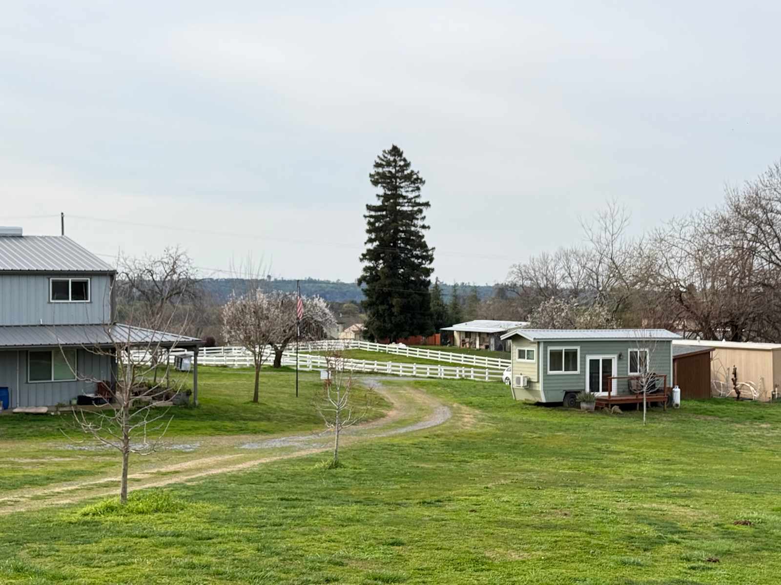 The Cotten Farm - Auburn, California - glamping.directory