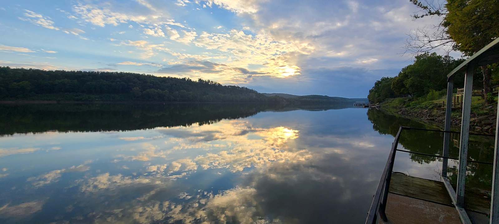 Private Arkansas Riverfront RV Site - Mayflower, Arkansas - glamping.directory