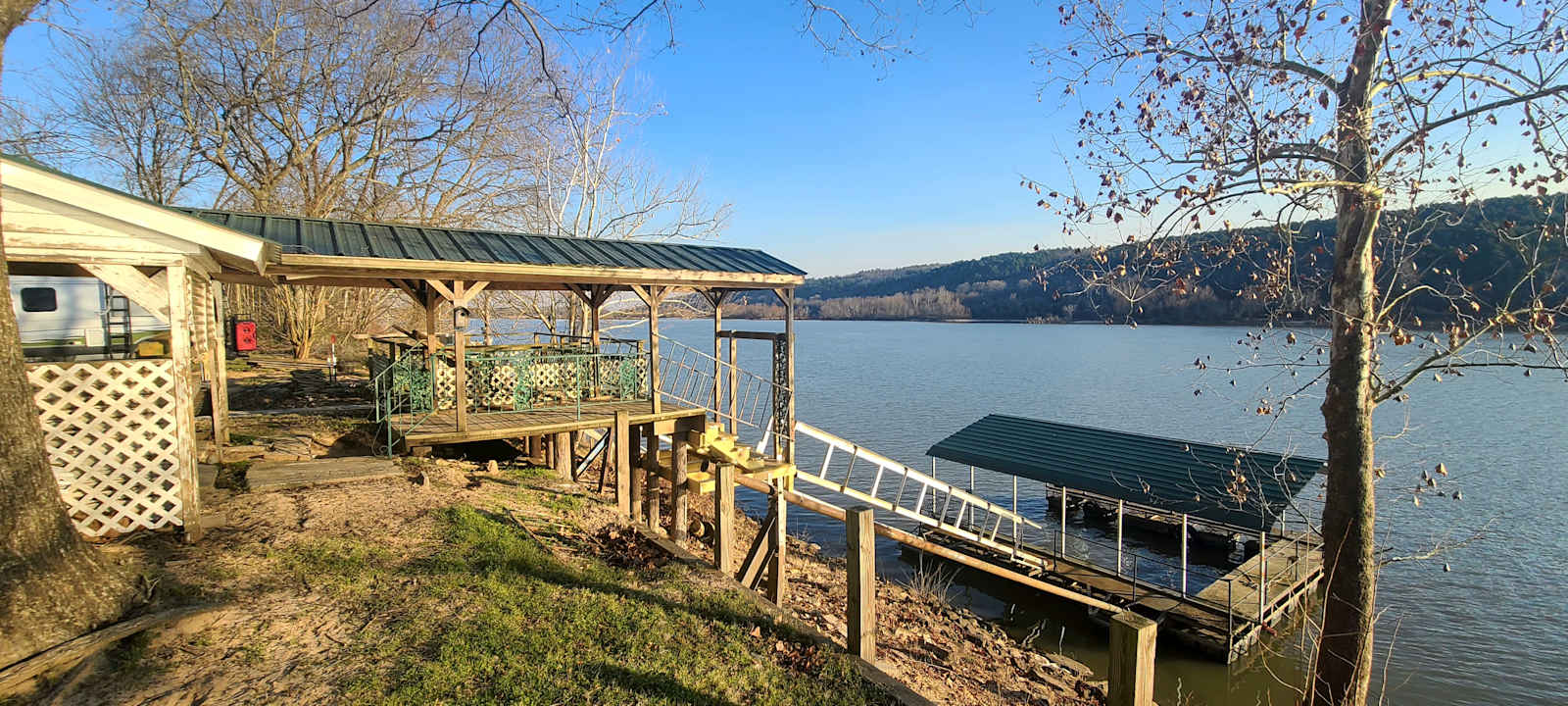 Private Arkansas Riverfront RV Site - Mayflower, Arkansas - glamping.directory