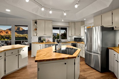 Spectacular Rental with Breathtaking Mountain Views in Arizona - Sedona, Arizona - glamping.directory
