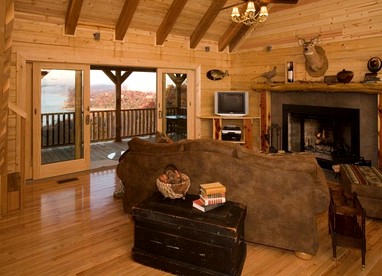 Beautiful Family Cabin for a Mountain Getaway near Eureka Springs, Arkansas - Eureka Springs, Arkansas - glamping.directory