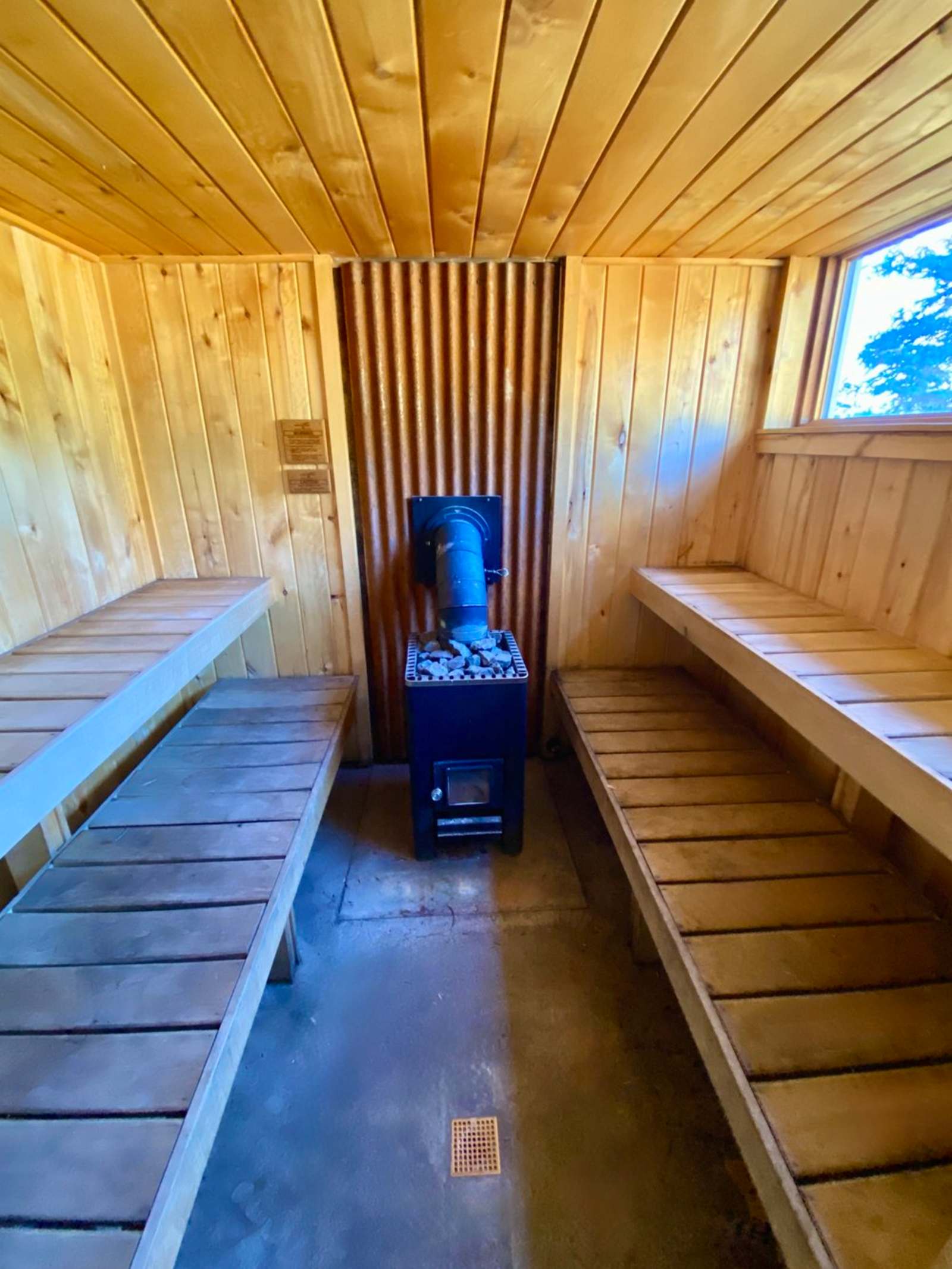 Campfire Ranch Red Mountain Pass - Silverton, Colorado - glamping.directory