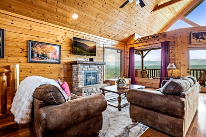 Luxury Cabin near the Great Smoky Mountains, Tennessee - Sevierville, Tennessee - glamping.directory