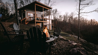 Incredible Container with Rooftop and Beautiful Sunset Views in Georgia - Rising Fawn, Georgia - glamping.directory