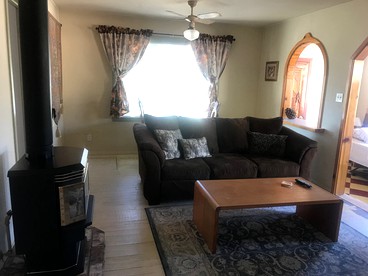 Mountain Cabin Rental with River Views near Bakersfield, California - Kernville, California - glamping.directory
