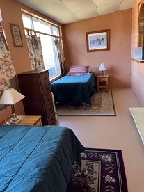 Mountain Cabin Rental with River Views near Bakersfield, California - Kernville, California - glamping.directory