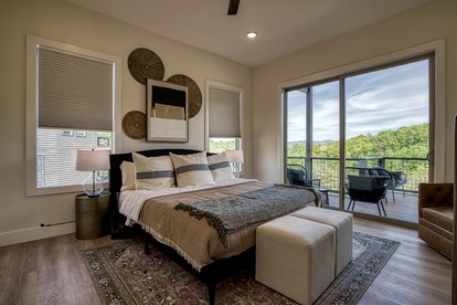 Spectacular Modern Cabin with Indoor Swimming Pool and Barbecue in Sevierville, Tennessee - Sevierville, Tennessee - glamping.directory