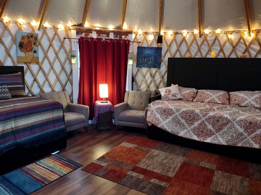 Cozy Glamping Yurt in Santa Paula for a Family Vacation in California - Santa Paula, California - glamping.directory